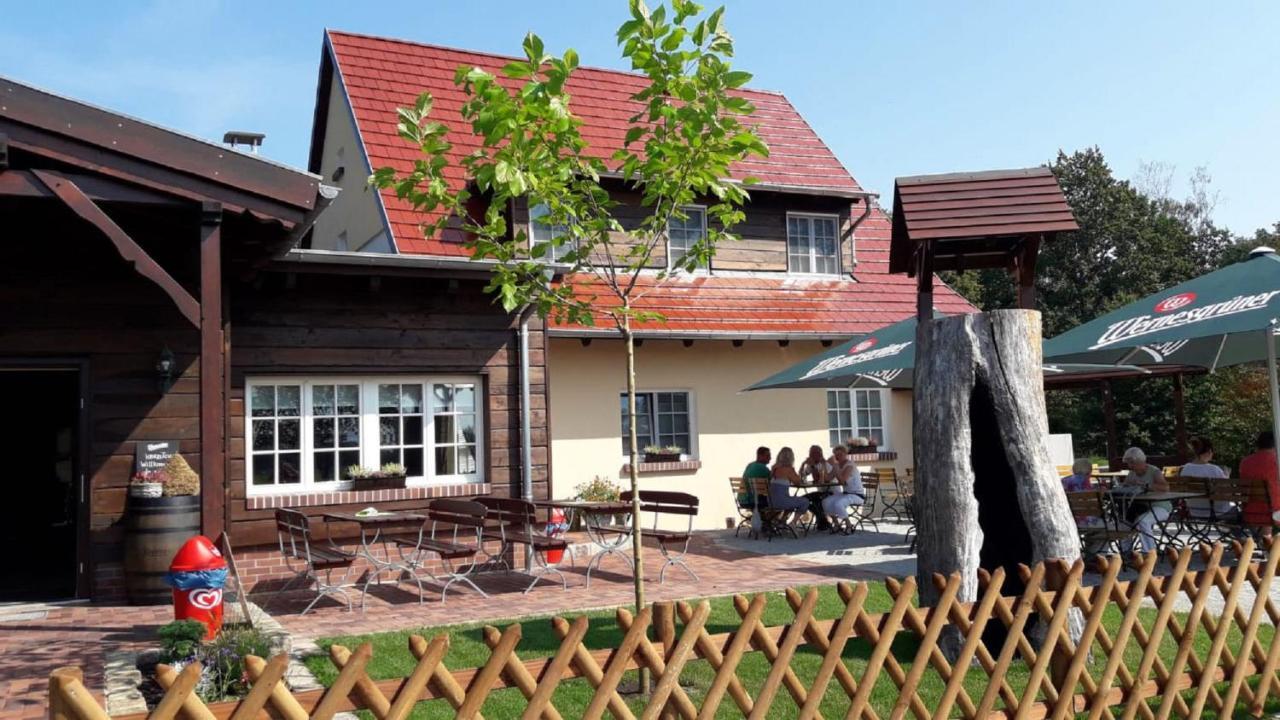 Gasthaus Bukoitza Radensdorf Bagian luar foto
